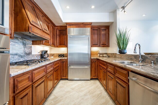 Foto del edificio - 109 W Montecito Wy