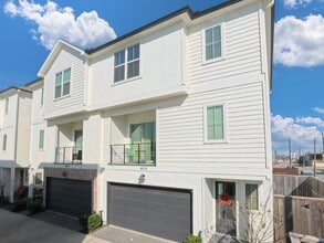 Building Photo - 4919 Avenue J