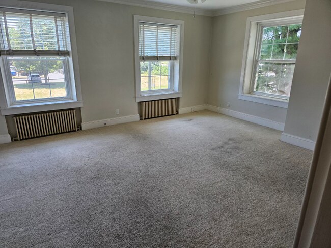 Foto del edificio - 4211 Lincoln Hwy