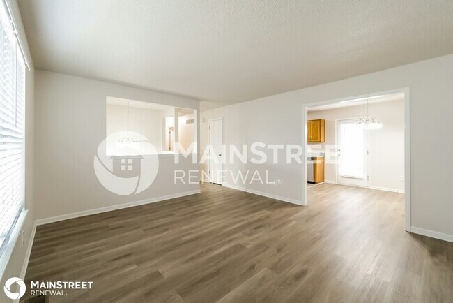 Building Photo - 17405 CERRITO DR, BELTON, MO 64012