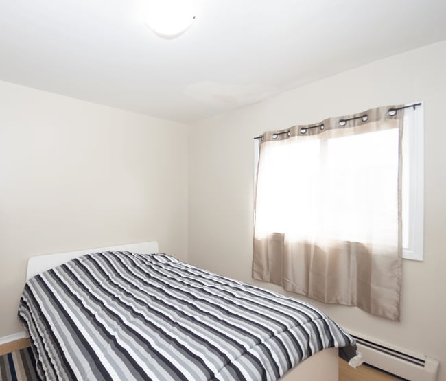 Building Photo - Ellerdale Apartments
