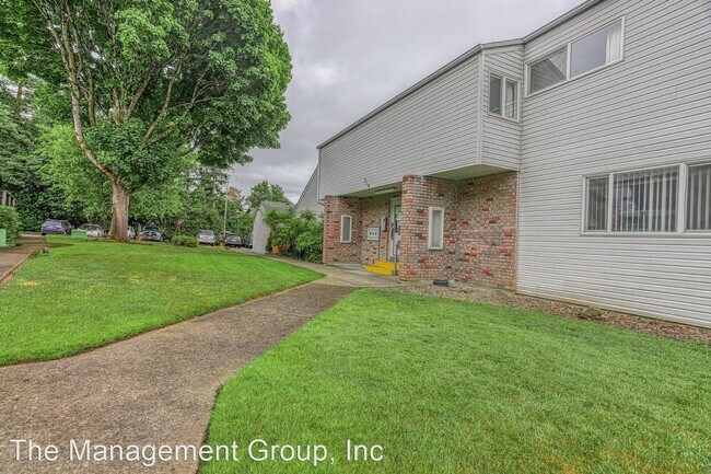 Building Photo - 3 br, 1.5 bath House - 310 NE 85th Street #B