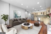 Foto principal - 23 Bates St NW