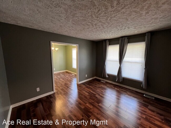 Foto del edificio - 4 br, 2 bath House - 6124 Lakeway Drive