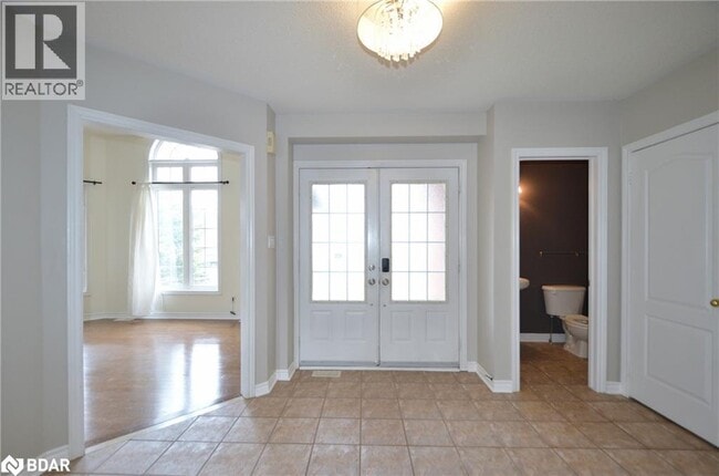 Building Photo - 58 Bloxham Pl