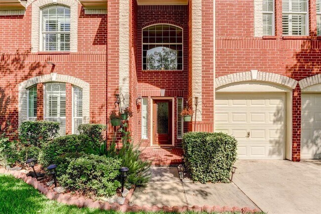 Foto del edificio - 1138 Jasons Bend Dr