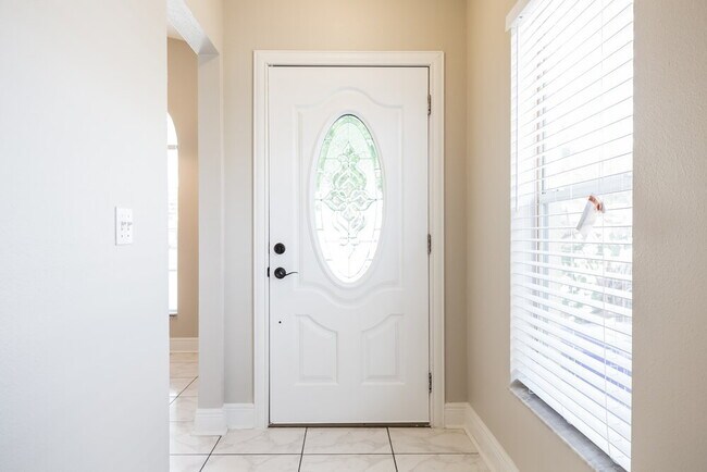 Building Photo - 1304 Daniels Cove Dr