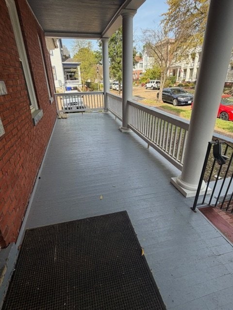 Building Photo - 511 Hampton Pl