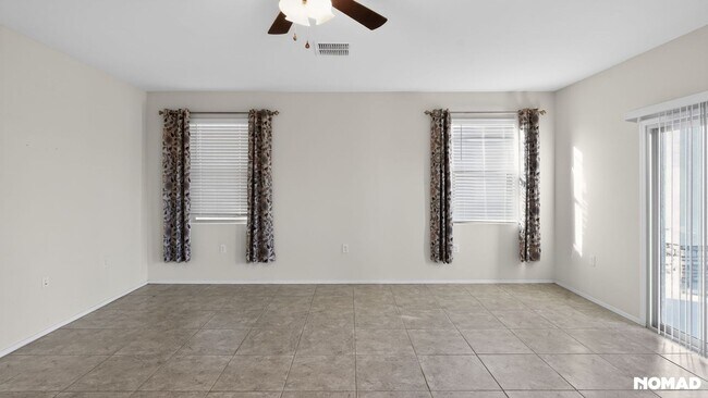 Foto del edificio - 3090 N Lainey Ln