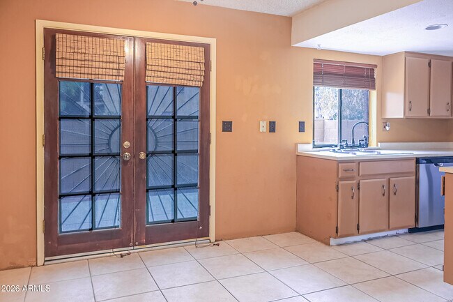 Foto del edificio - 10407 N 11th Pl
