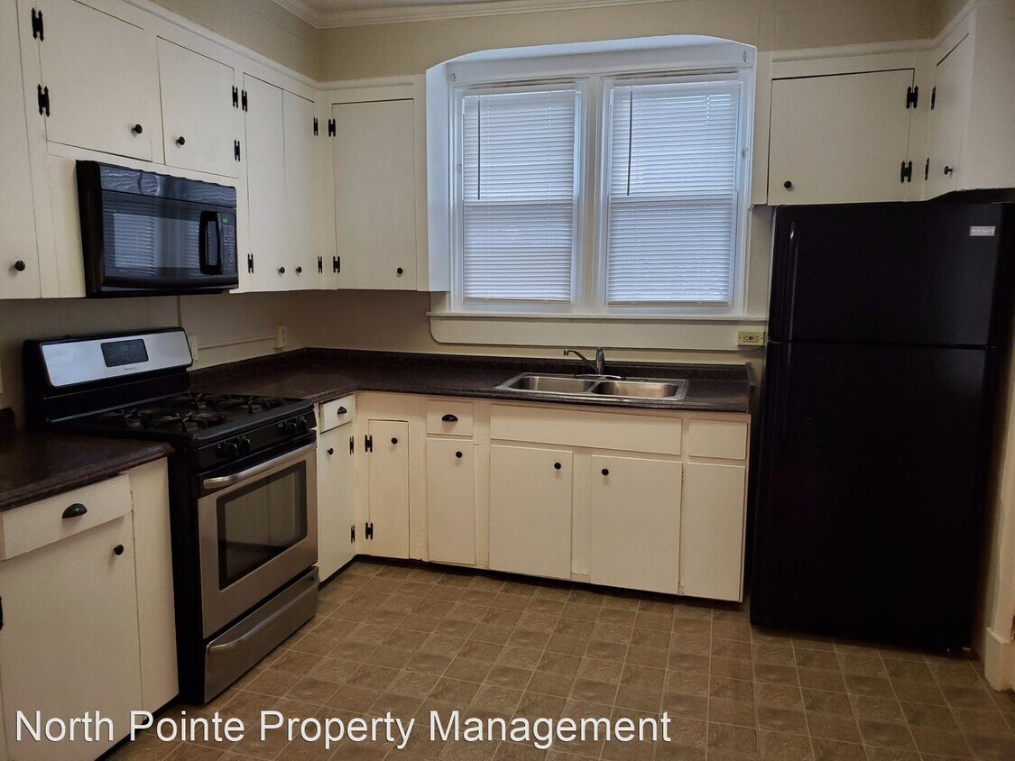 Primary Photo - 4 br, 2 bath House - 521 East End Ave