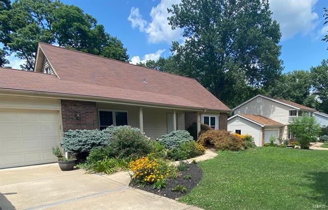 Building Photo - 15611 Highcroft Dr