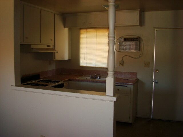 Building Photo - 24550 Atwood Ave