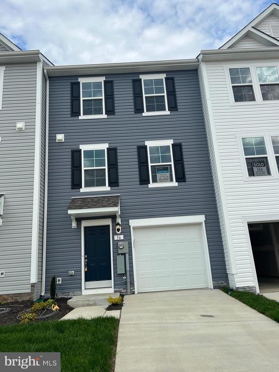 56 CLIFTON Mnr, Falling Waters, WV 25419 Townhome Rentals in Falling