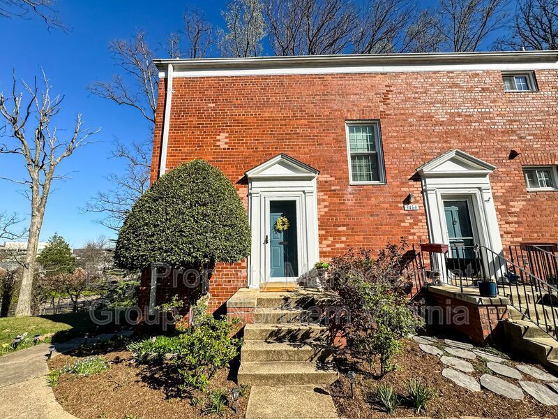 Primary Photo - 3462 Martha Custis Dr