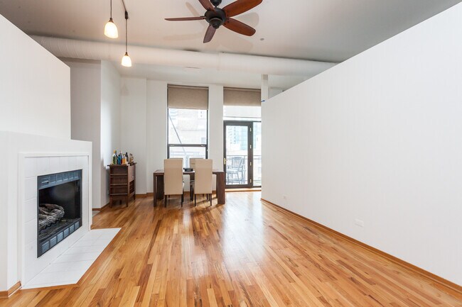 Foto del edificio - 910 S Michigan Ave