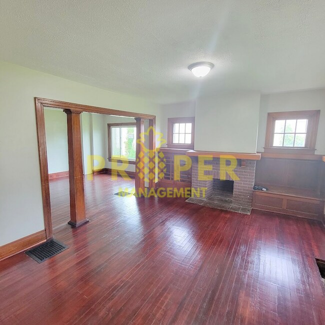 Foto del edificio - 4 bedrooms 1 bathrooms house for rent