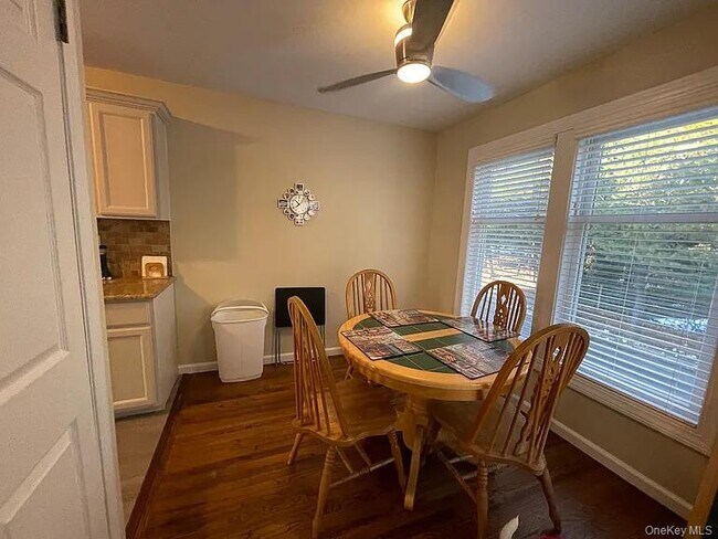 Foto del edificio - 1 Sea Ct Ln