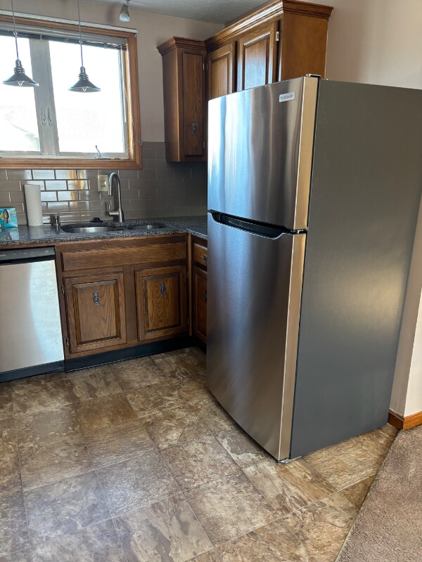 Foto del edificio - 80 Carroll St