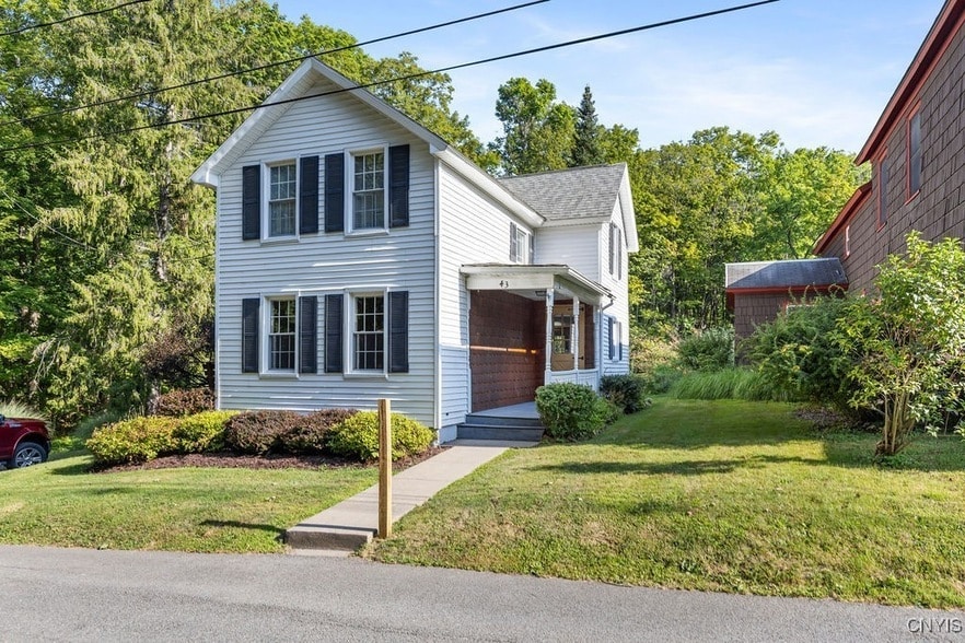Foto principal - 43 Beatty Ave