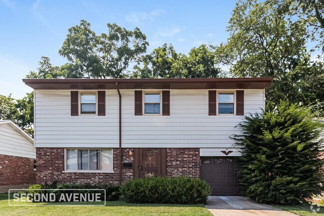 Building Photo - 6021 Waldway Ln