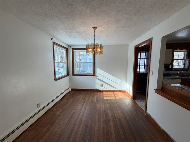 Foto del edificio - 24 Grapevine Ave