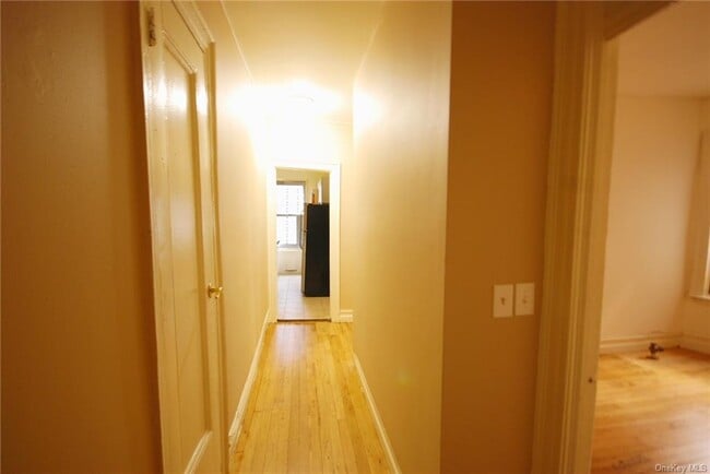 Building Photo - 510 W 123rd St