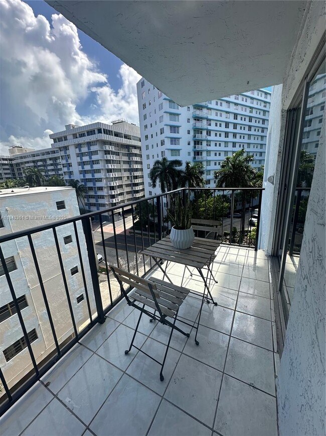 Foto del edificio - 899 West Ave