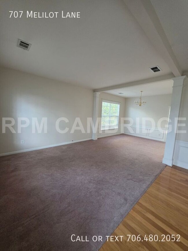 Building Photo - 707 Melilot Ln