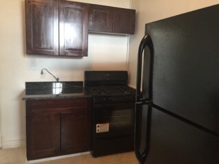 Building Photo - 7701 S Halsted St