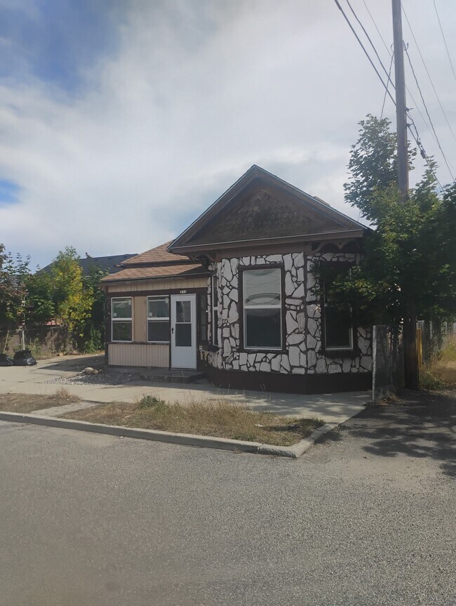 Foto del edificio - 311 Alder St