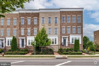 Building Photo - 11357 Ridgeline Rd