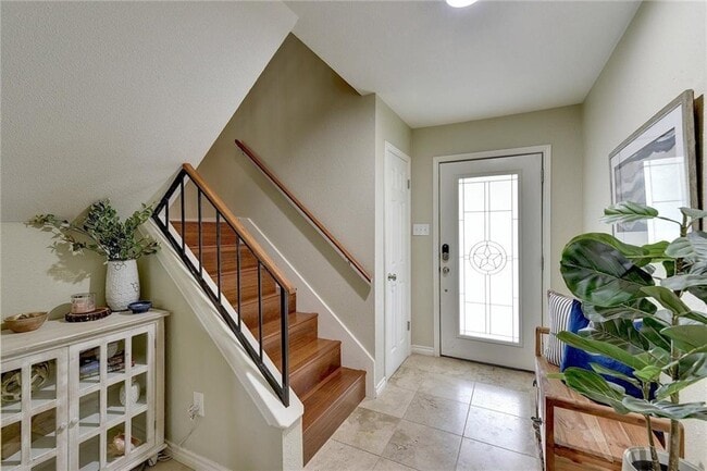 Building Photo - 8305 Cattle Dr
