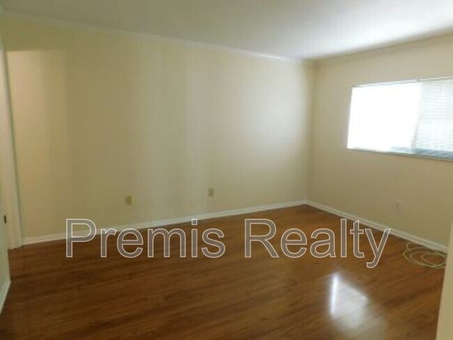 Foto del edificio - 3055 Casa Del Sol Cir