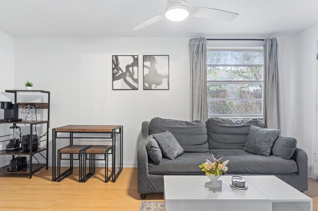 Foto del edificio - 3903 E Powhatan Ave