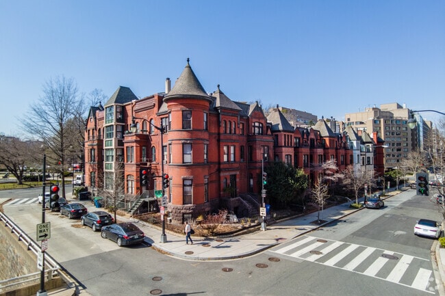 Building Photo - 2205 K Street Apartments