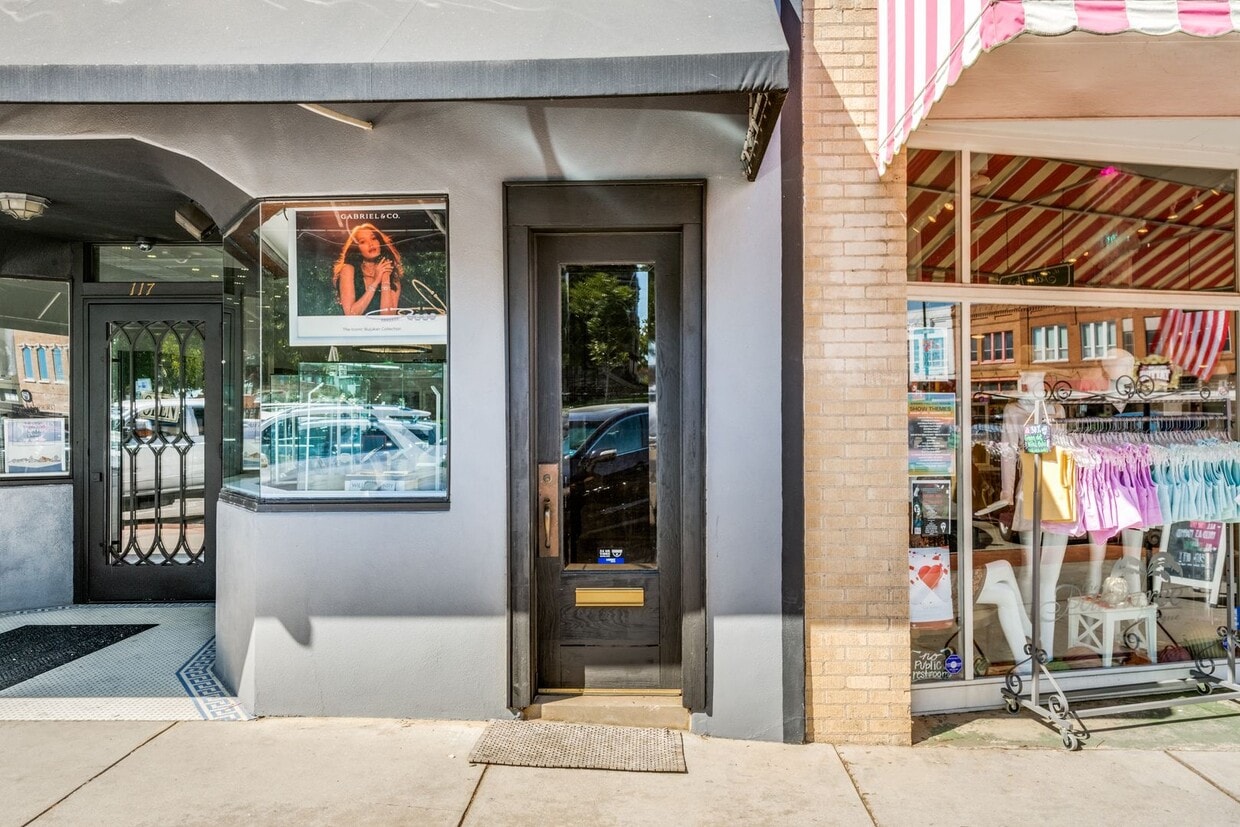 117 A N Elm, Denton TX - 117 A N Elm, Denton TX
