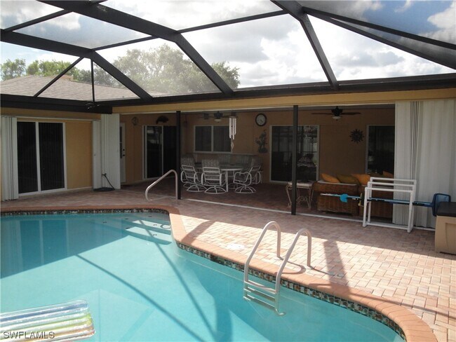 Foto del edificio - 4453 Coronado Pkwy