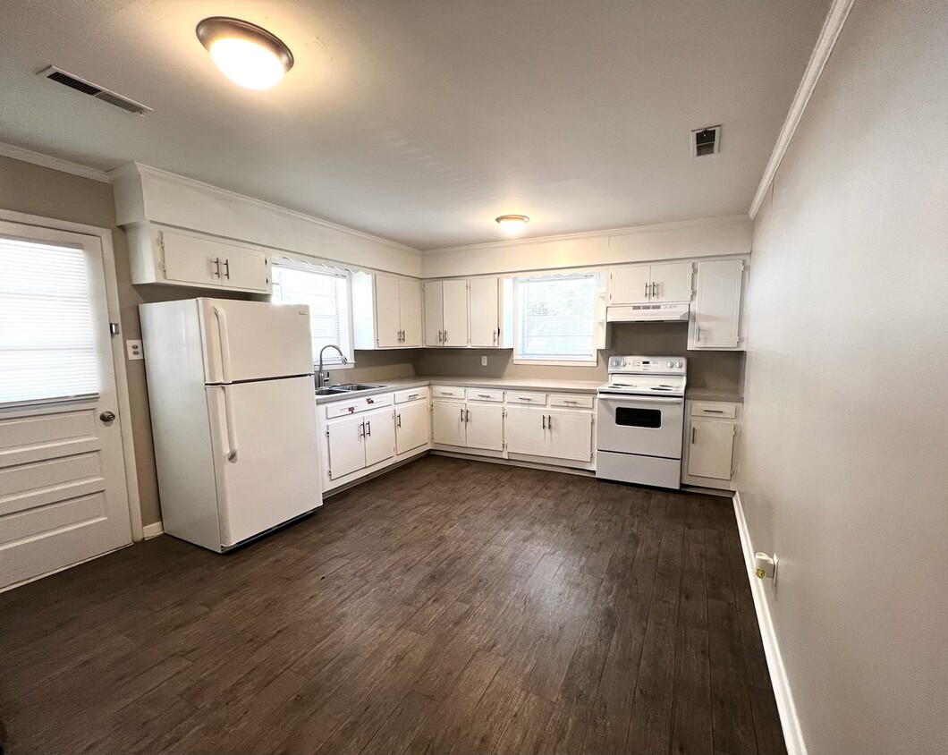 kitchen - 201 Haynesville Rd