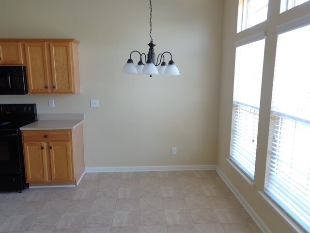 Foto del edificio - 3524 Stoney Garden Dr