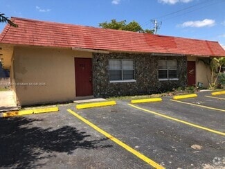 Building Photo - 931 SW 80th Ave