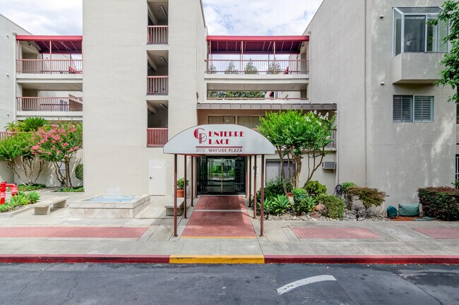 Building Photo - 3173 Wayside Plz