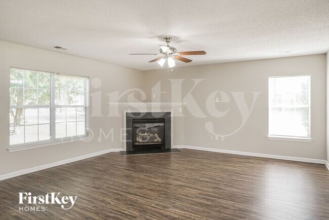 Foto del edificio - 1000 Golden Aspen Dr