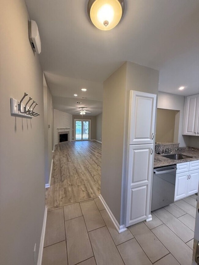 Foto del edificio - Woodlake Villa 213