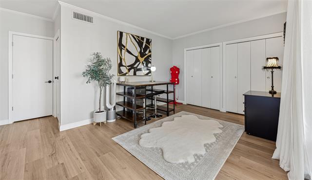 Building Photo - 3701 Turtle Creek Blvd