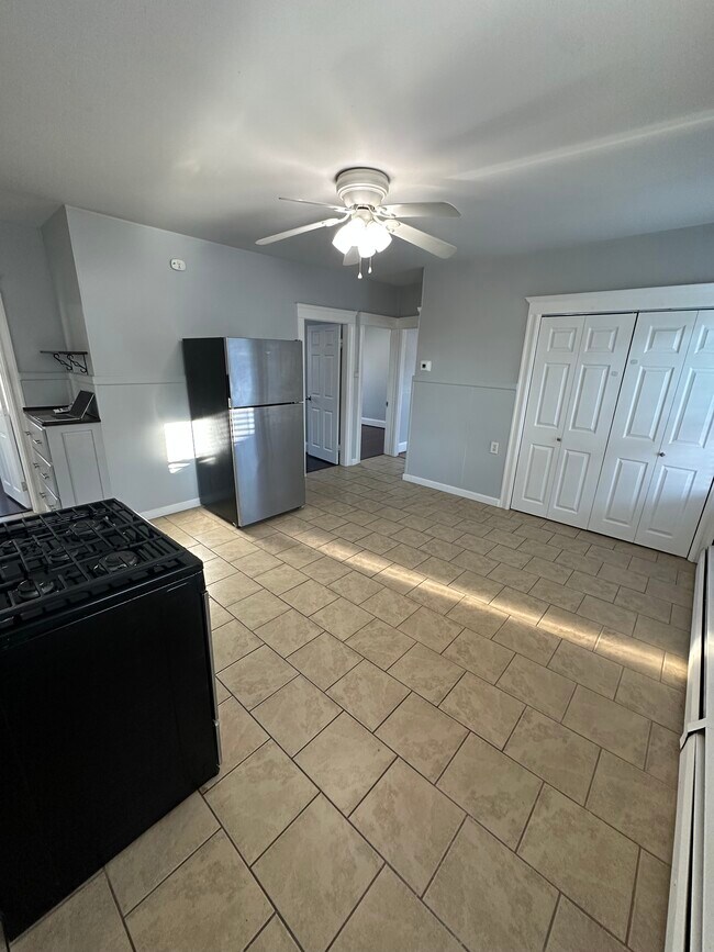 Foto del edificio - 213 Bucklin St