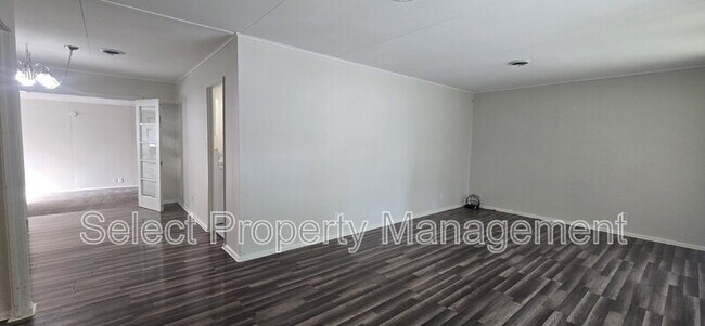 Foto del edificio - 6212 Southcrest Rd