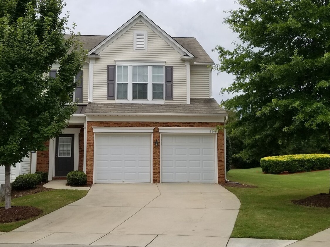 Primary Photo - 3BR/2.5BA Townhome in Prim Ballantyne Loca...