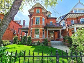 Building Photo - 510 Jarvis St