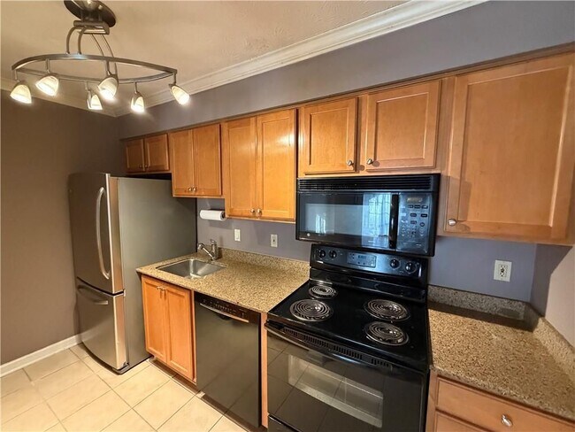 Foto del edificio - 3160 7 Pines Ct